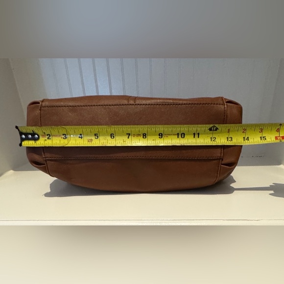 Relic Shoulder Bag - Picture 13 of 15